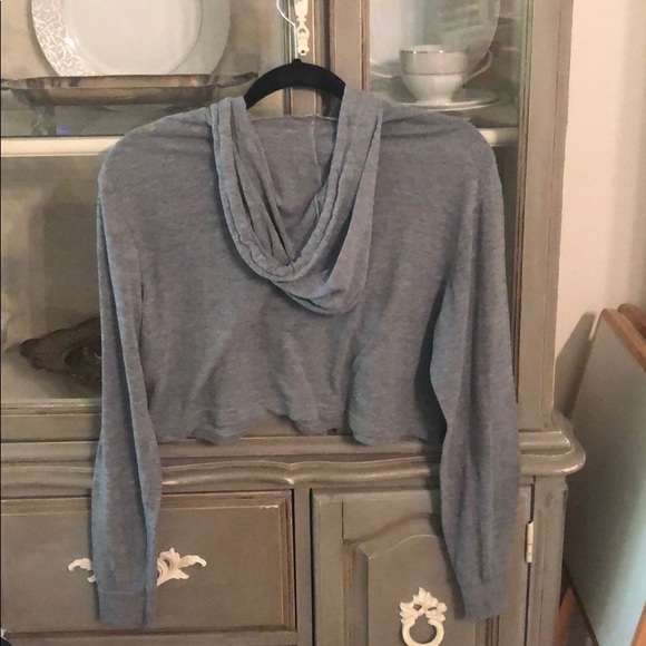 Crop sweater - Picture 2 of 2